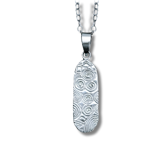 Newgrange Entrance Stone Pendant – Silver