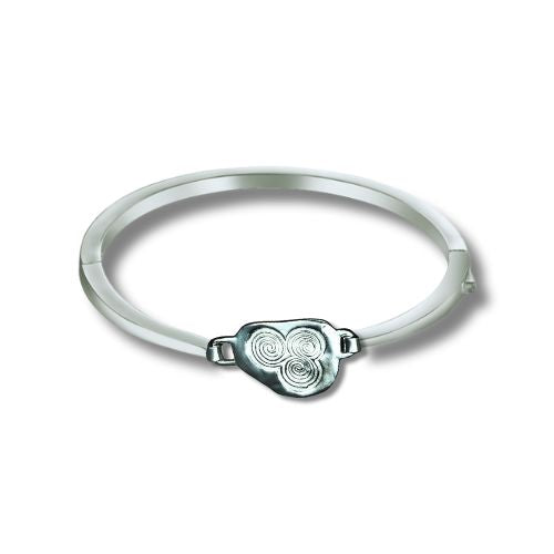 Newgrange Spiral Bracelet – Silver