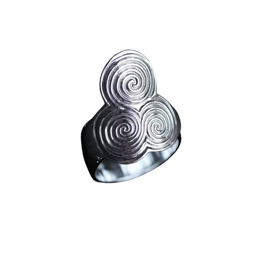 Newgrange Spiral Cascade Ring – Silver