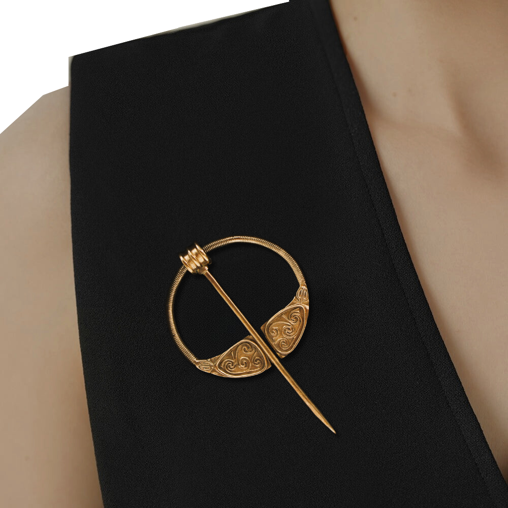 Newgrange Spiral Brooch – Gold and Silver
