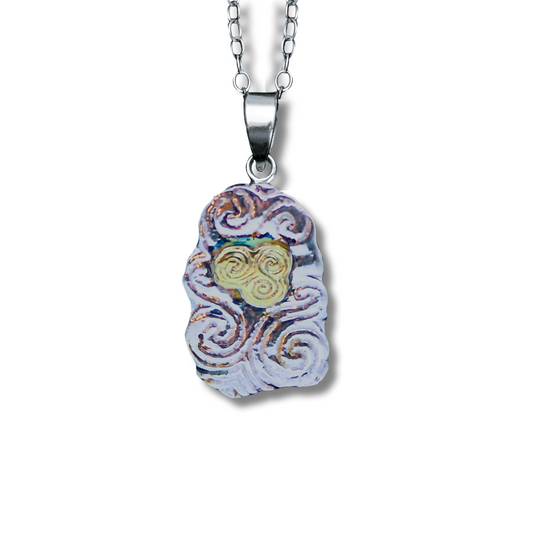 Newgrange Spiral Entrance Stone Pendant – Silver and Gold